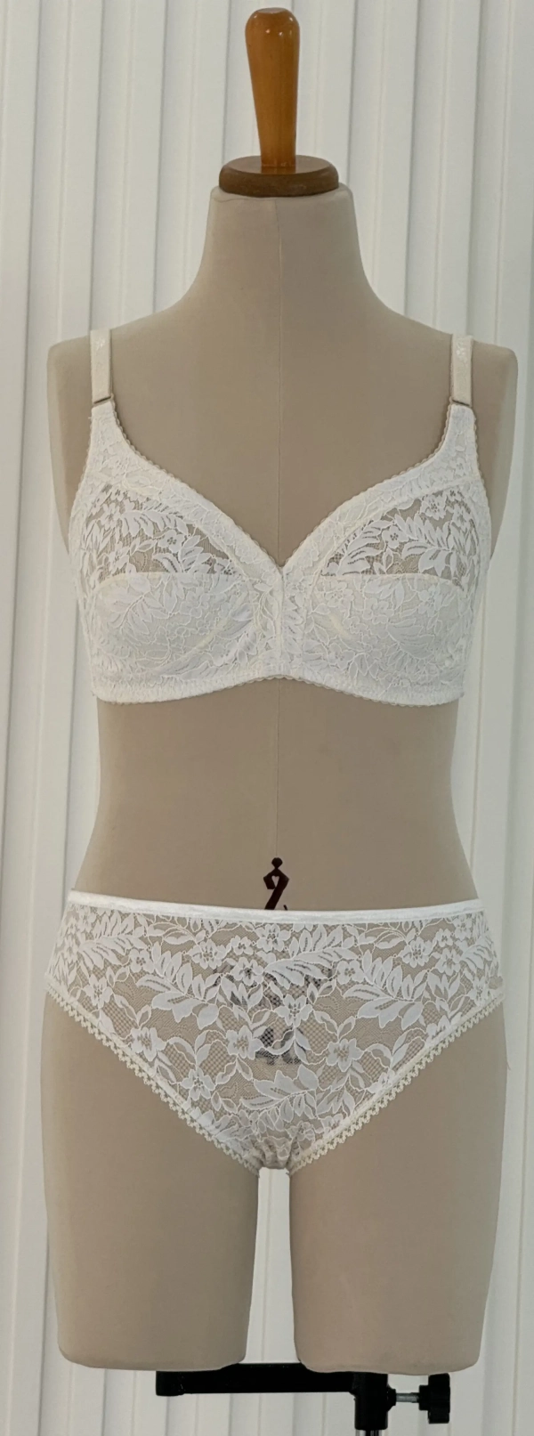 دوره تخصصی لباس زیر