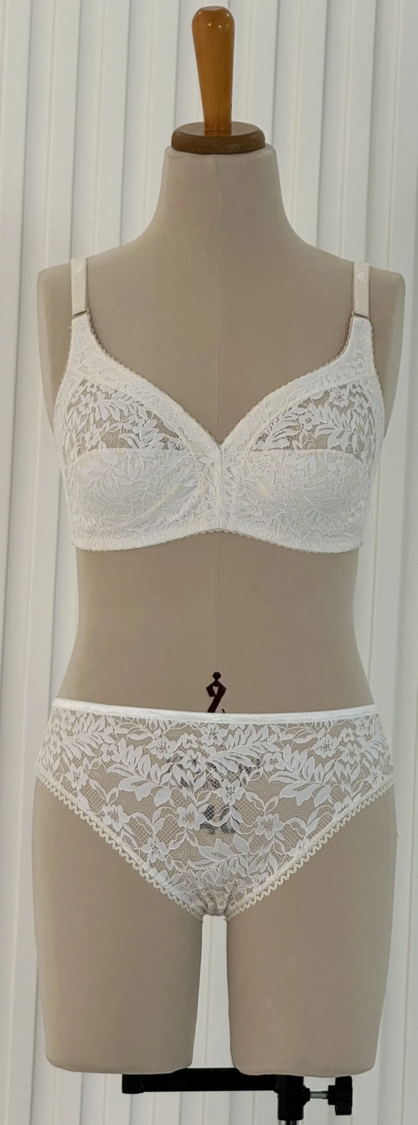 دوره تخصصی لباس زیر